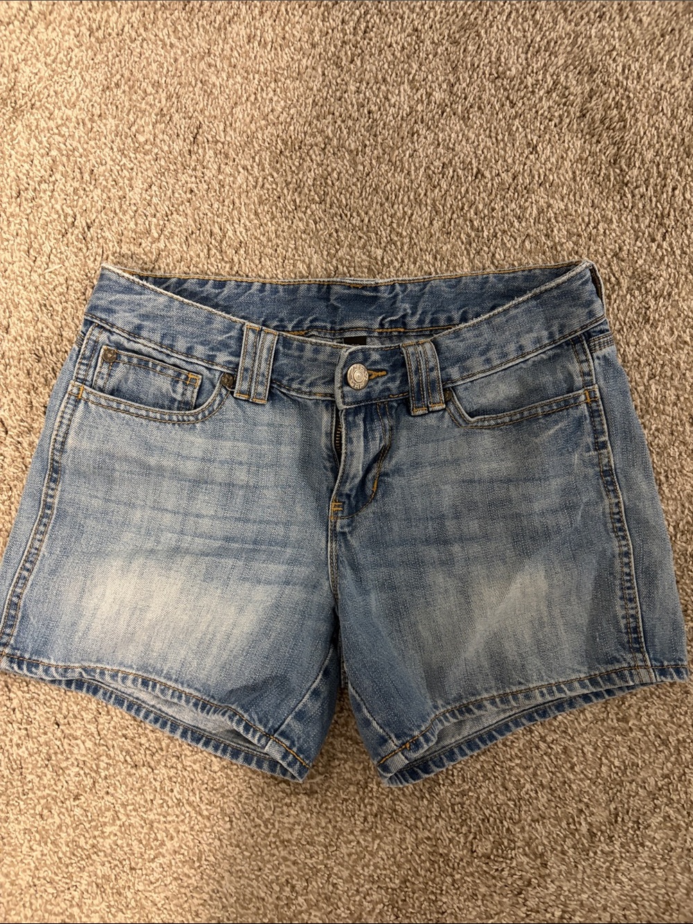 Vintage GAP Women's Low Rise Denim Shorts